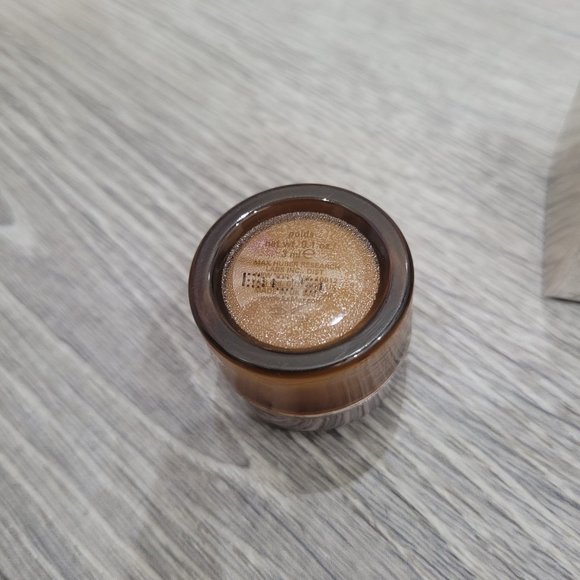 La Mer Genaissance Set: Eye and Expression Cream & Serum Essence - Picture 7 of 8